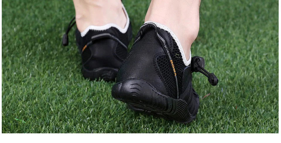 Men Lace Up Athletic Shoes